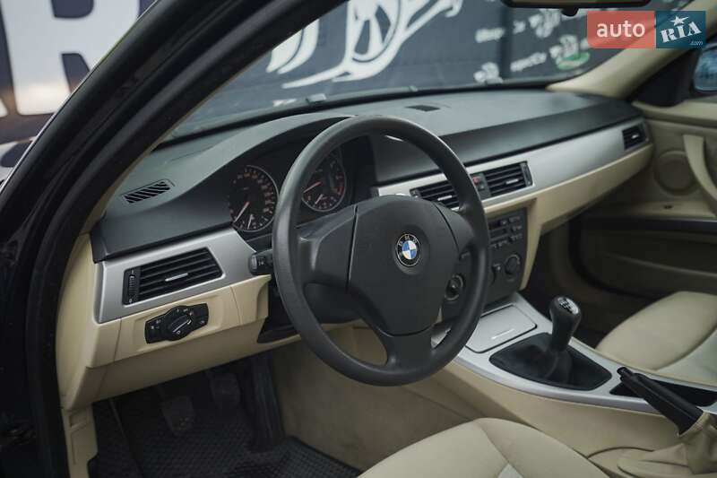 Купе BMW 3 Series 2007 в Харькове