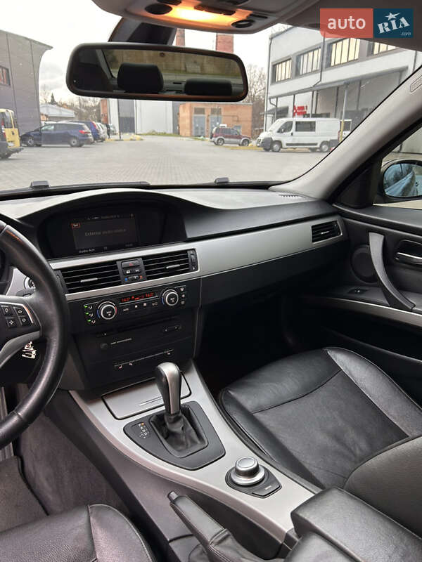 Седан BMW 3 Series 2007 в Бориславе