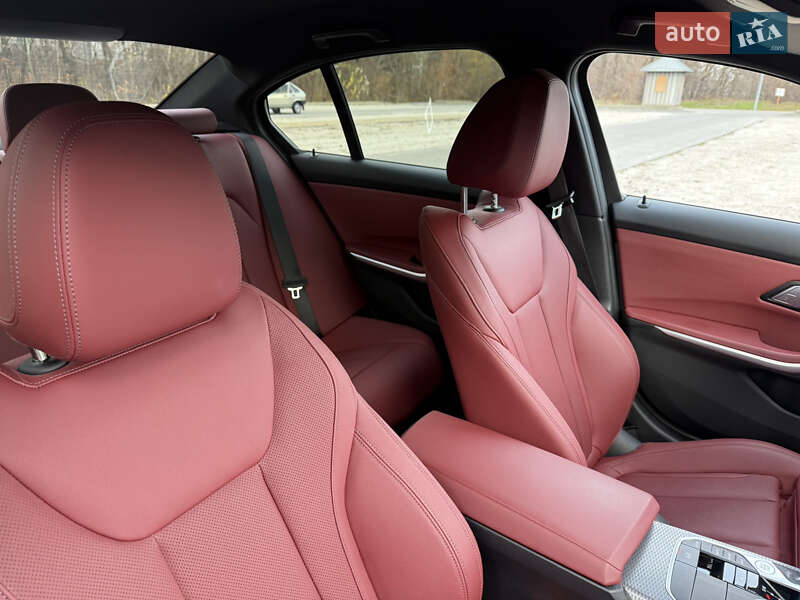 Седан BMW 3 Series 2024 в Днепре