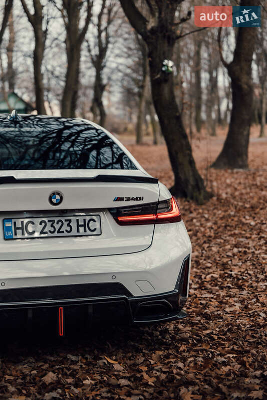 Седан BMW 3 Series 2022 в Львове