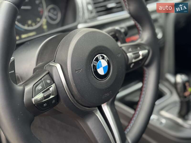 Седан BMW 3 Series 2012 в Сарнах