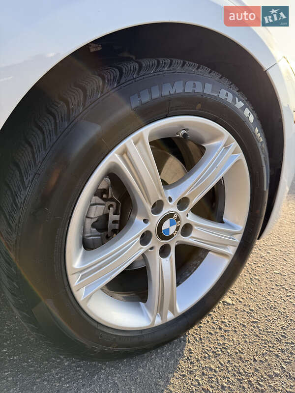 Седан BMW 3 Series 2014 в Полтаве
