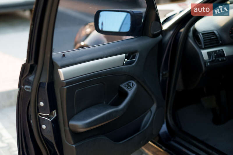 Универсал BMW 3 Series 2004 в Хмельницком фото 34 Универсал BMW 3 Series 2004 в Хмельницком