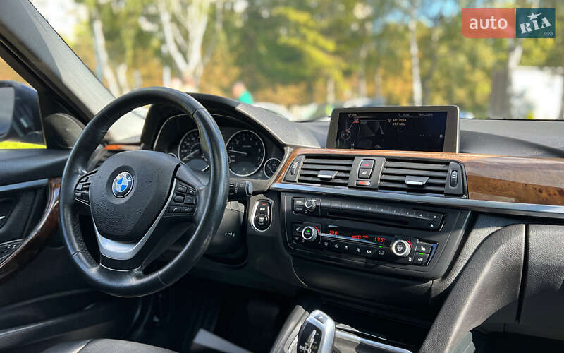 Седан BMW 3 Series 2014 в Львове