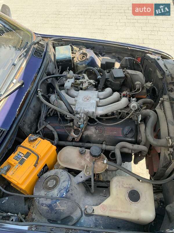 Седан BMW 3 Series 1984 в Тернополе