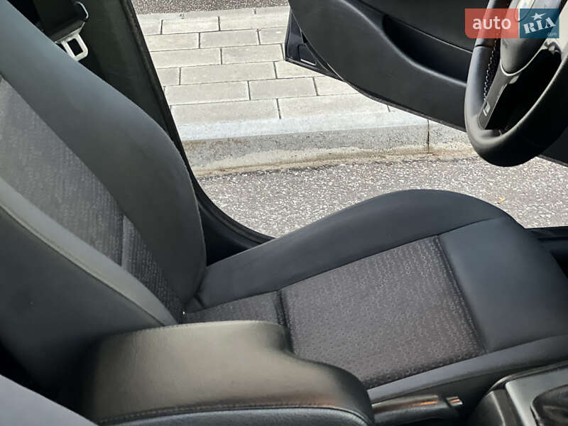 Седан BMW 3 Series 2002 в Тернополе