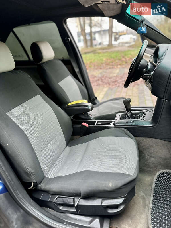 Седан BMW 3 Series 1993 в Чернівцях фото 17 Седан BMW 3 Series 1993 в Чернівцях