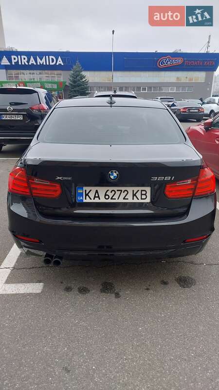 Седан BMW 3 Series 2012 в Киеве