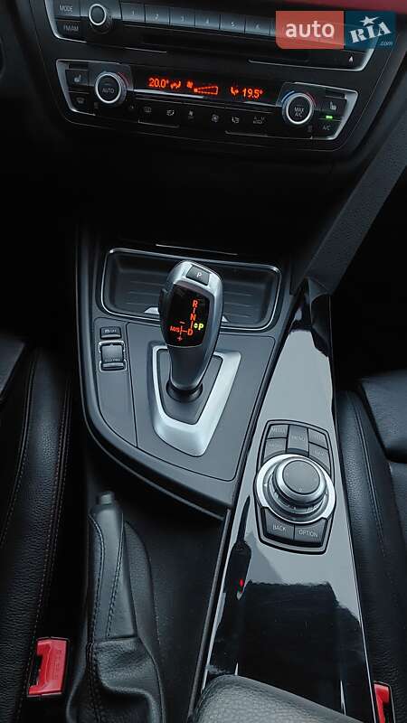 Седан BMW 3 Series 2012 в Киеве