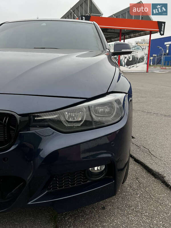Седан BMW 3 Series 2016 в Виннице фото 20 Седан BMW 3 Series 2016 в Виннице