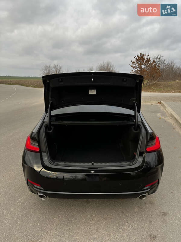 Седан BMW 3 Series 2023 в Запорожье