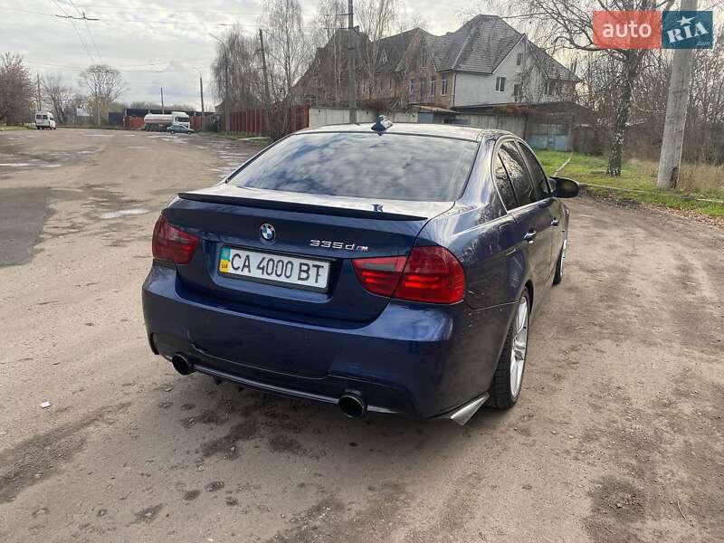 Седан BMW 3 Series 2010 в Черкассах