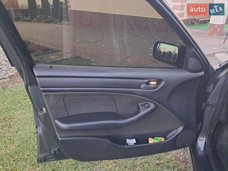 Седан BMW 3 Series 2001 в Коломые