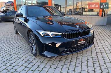 Седан BMW 3 Series 2019 в Львове
