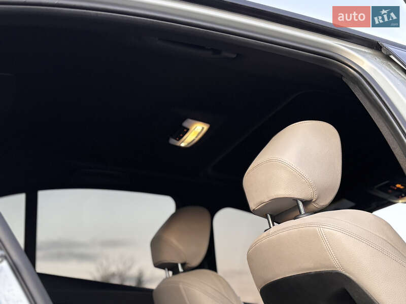 Седан BMW 3 Series 2012 в Тернополі