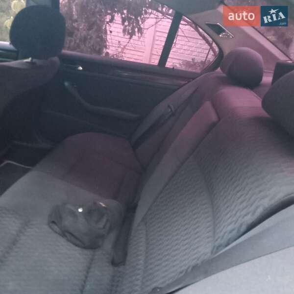Универсал BMW 3 Series 2001 в Днепре