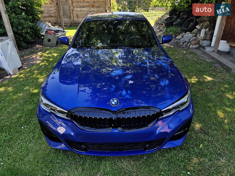 Седан BMW 3 Series 2020 в Львове