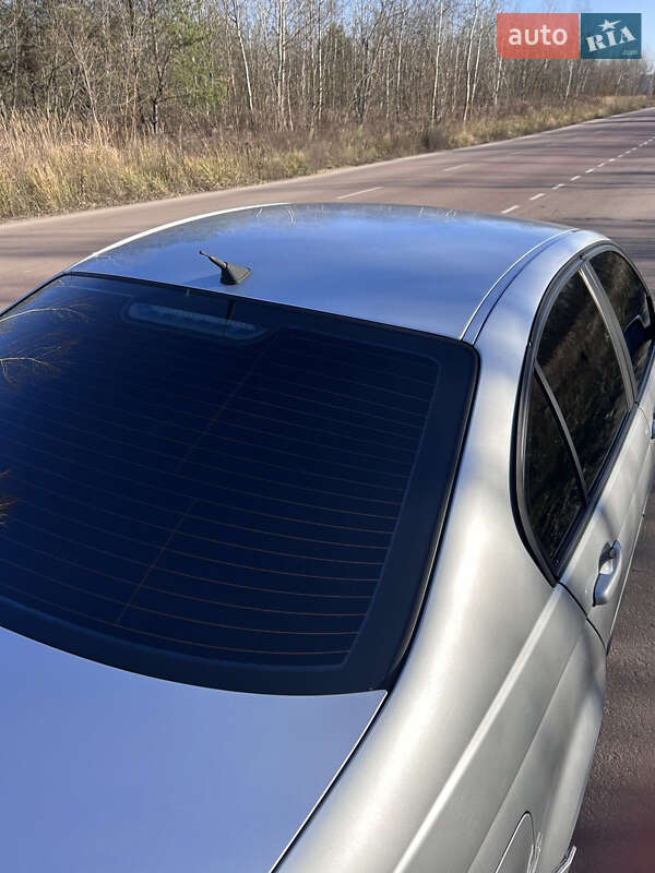 Седан BMW 3 Series 2002 в Києві