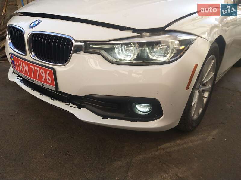 Седан BMW 3 Series 2018 в Одесі фото 12 Седан BMW 3 Series 2018 в Одесі