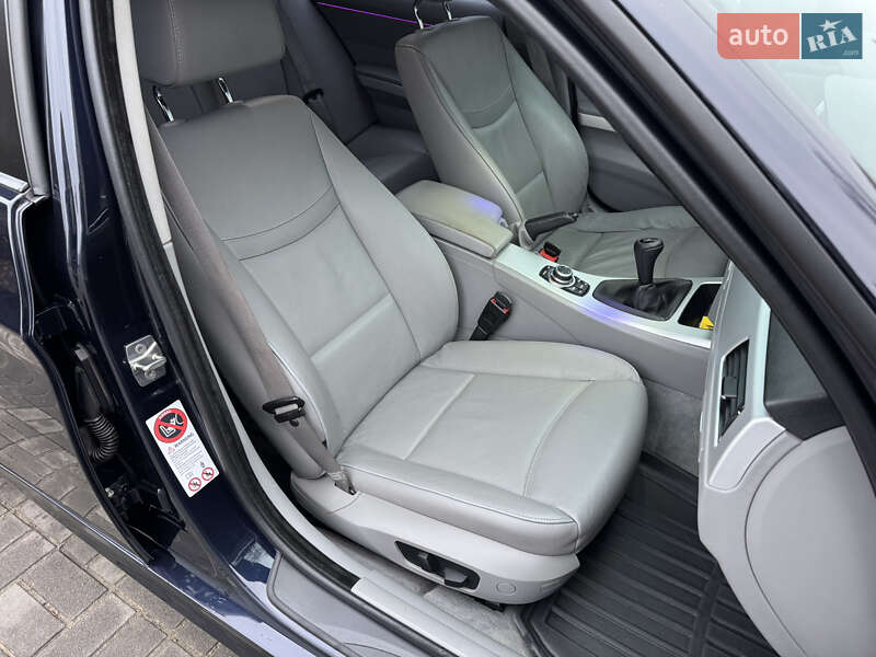 Универсал BMW 3 Series 2010 в Запорожье