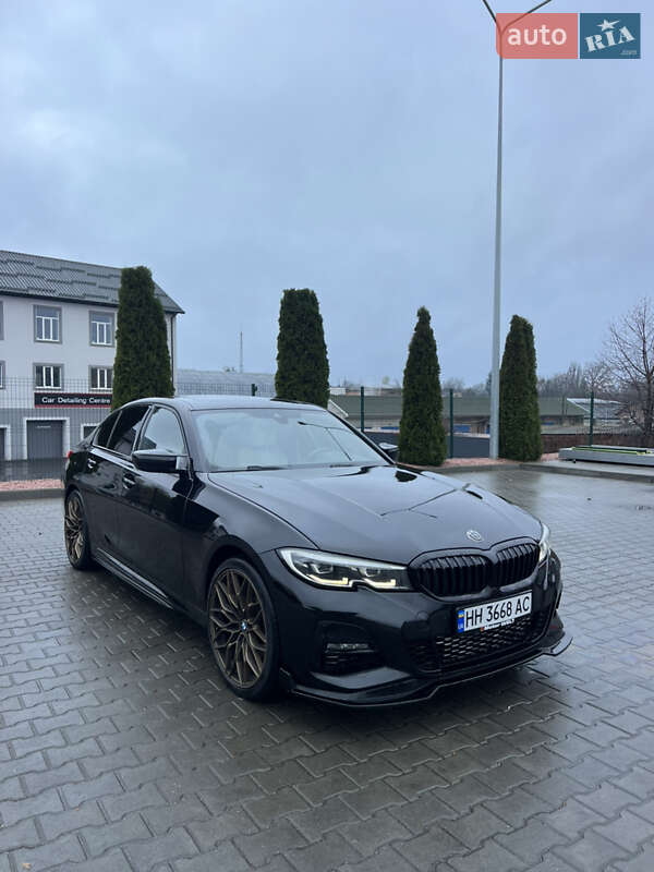 Седан BMW 3 Series 2020 в Виннице