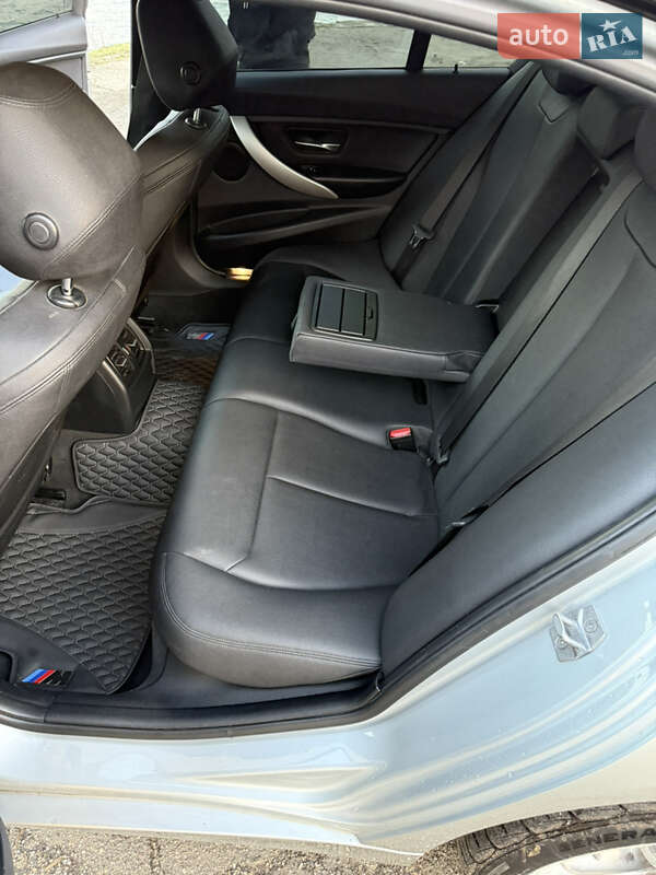 Седан BMW 3 Series 2016 в Днепре фото 21 Седан BMW 3 Series 2016 в Днепре