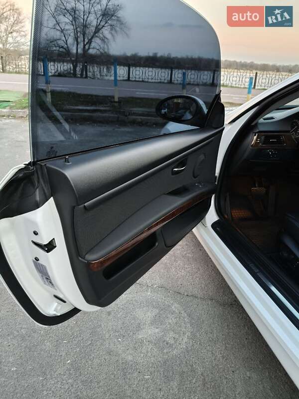 Купе BMW 3 Series 2007 в Киеве