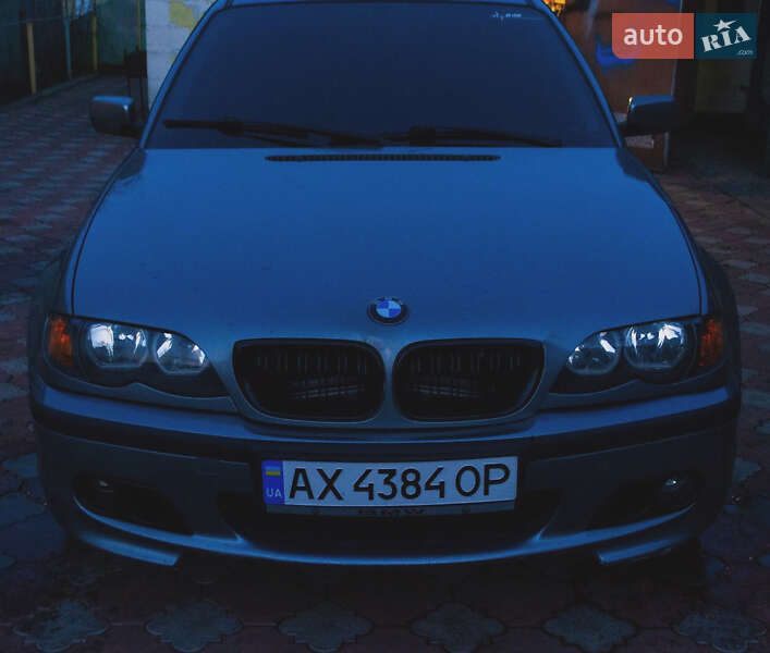 Седан BMW 3 Series 2004 в Харькове