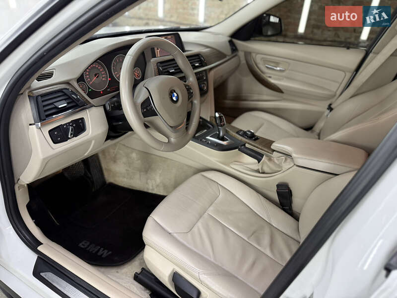 Седан BMW 3 Series 2013 в Хмельницком фото 34 Седан BMW 3 Series 2013 в Хмельницком