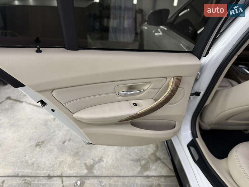 Седан BMW 3 Series 2013 в Хмельницком фото 39 Седан BMW 3 Series 2013 в Хмельницком