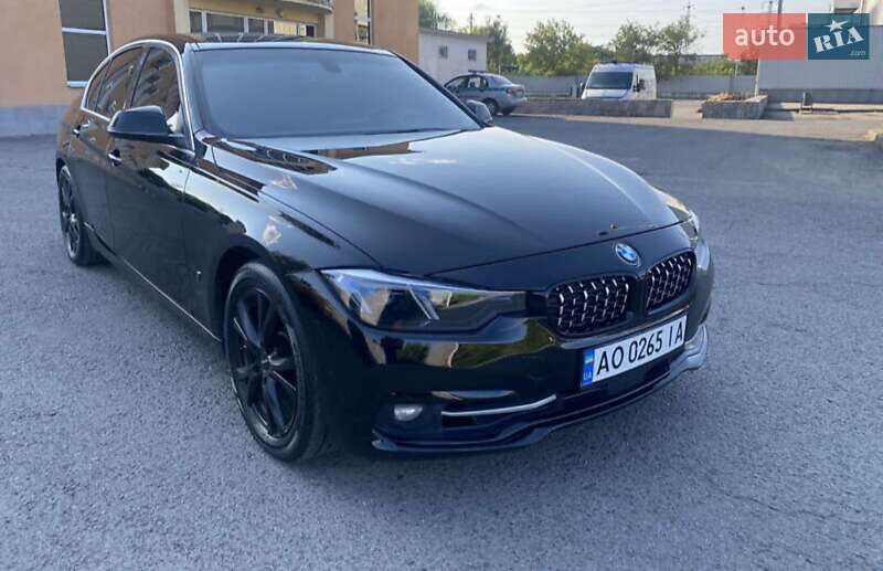 Седан BMW 3 Series 2018 в Кривом Роге