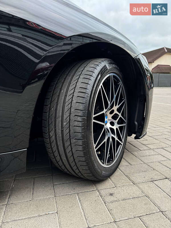 Седан BMW 3 Series 2012 в Черкассах