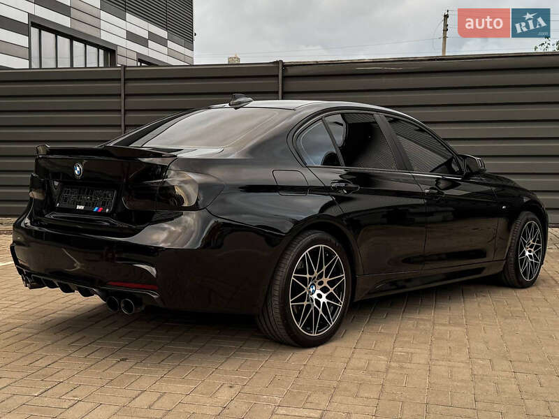 Седан BMW 3 Series 2012 в Черкассах