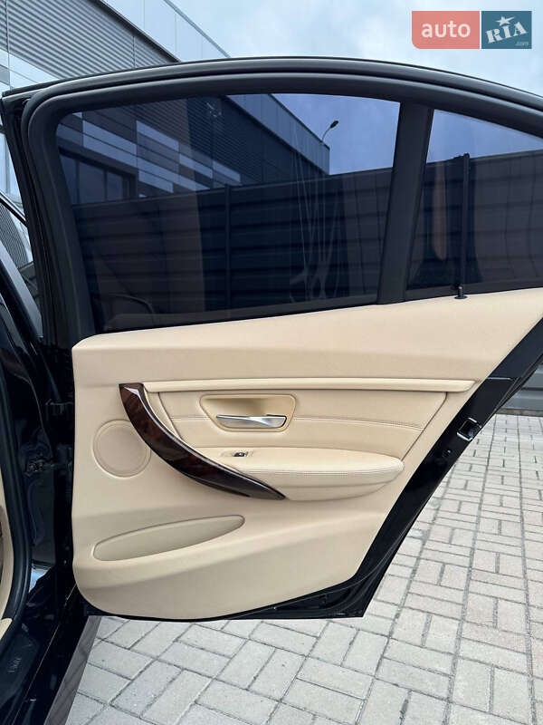 Седан BMW 3 Series 2012 в Черкассах