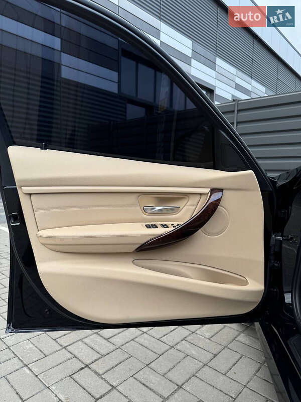 Седан BMW 3 Series 2012 в Черкассах