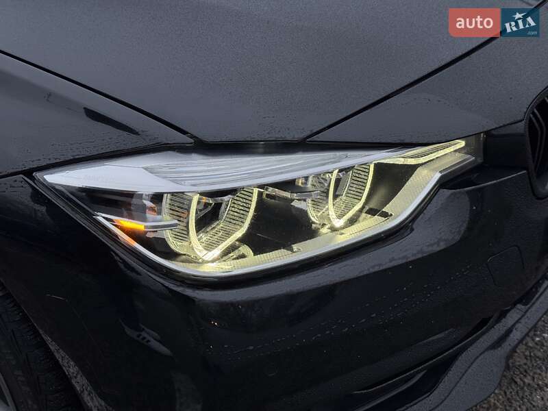 Седан BMW 3 Series 2016 в Киеве
