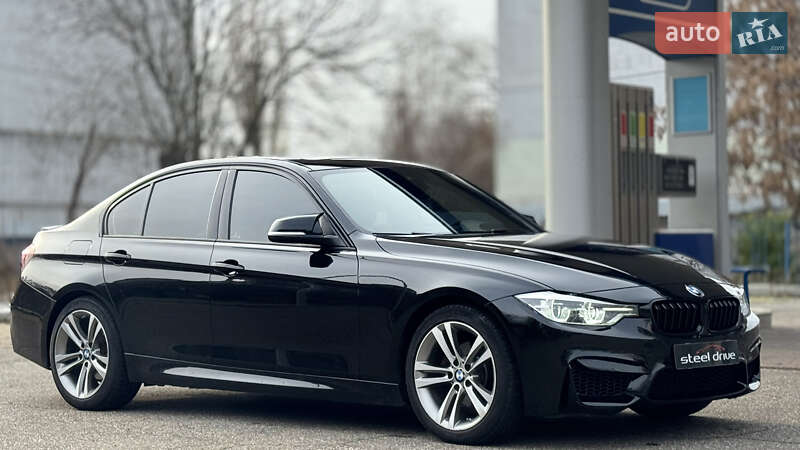 Седан BMW 3 Series 2015 в Николаеве