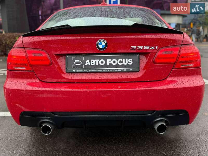 Купе BMW 3 Series 2011 в Киеве