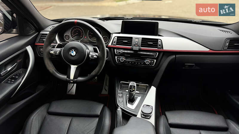 Седан BMW 3 Series 2015 в Николаеве