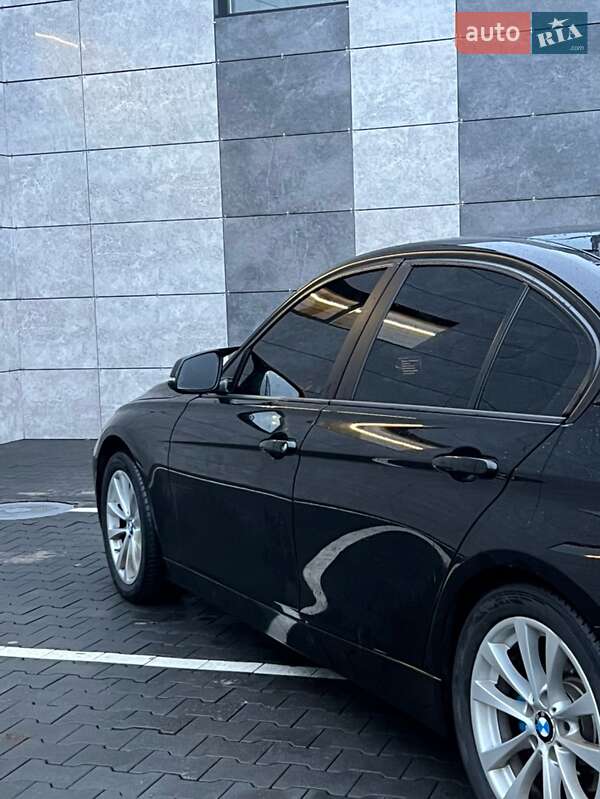 Седан BMW 3 Series 2012 в Сарнах фото 9 Седан BMW 3 Series 2012 в Сарнах