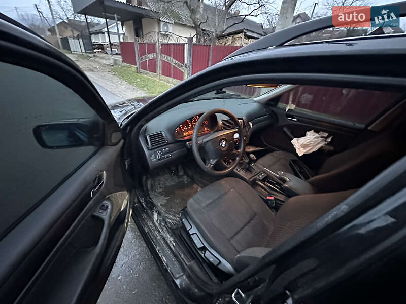 Универсал BMW 3 Series 2000 в Белых Ославах