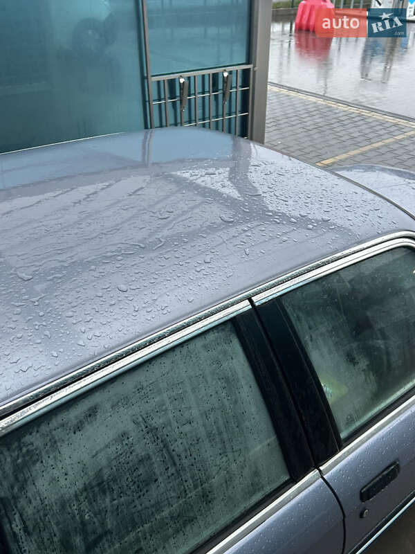 Седан BMW 3 Series 1987 в Киеве