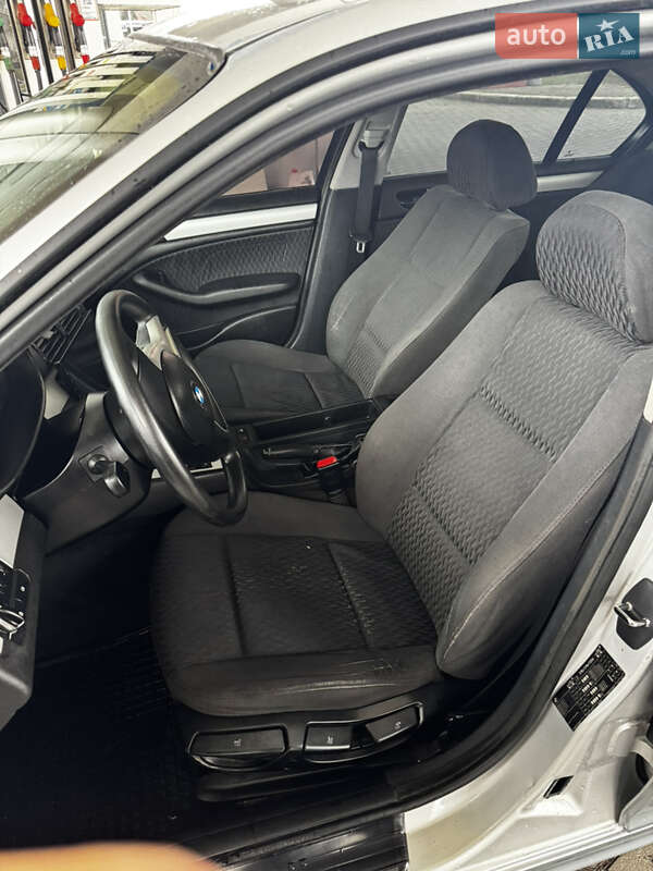 Седан BMW 3 Series 2000 в Хмельницком