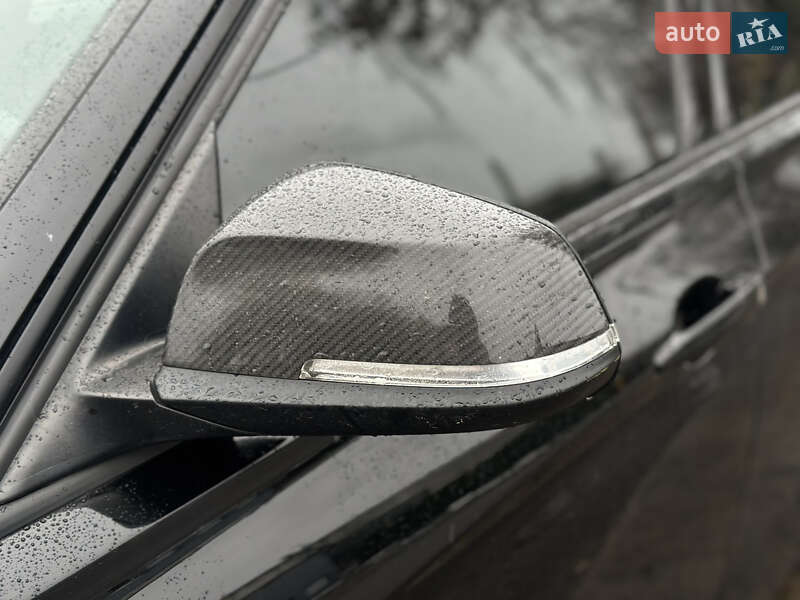 Седан BMW 3 Series 2015 в Луцьку