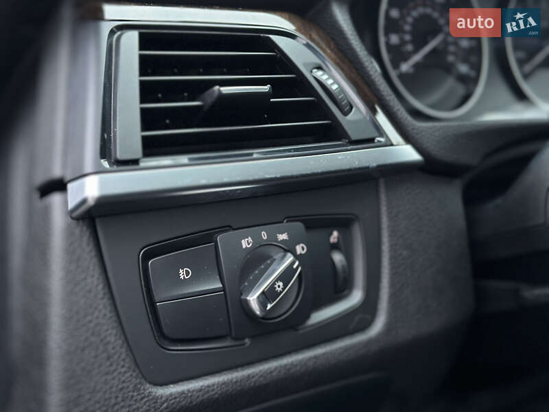 Седан BMW 3 Series 2015 в Луцьку