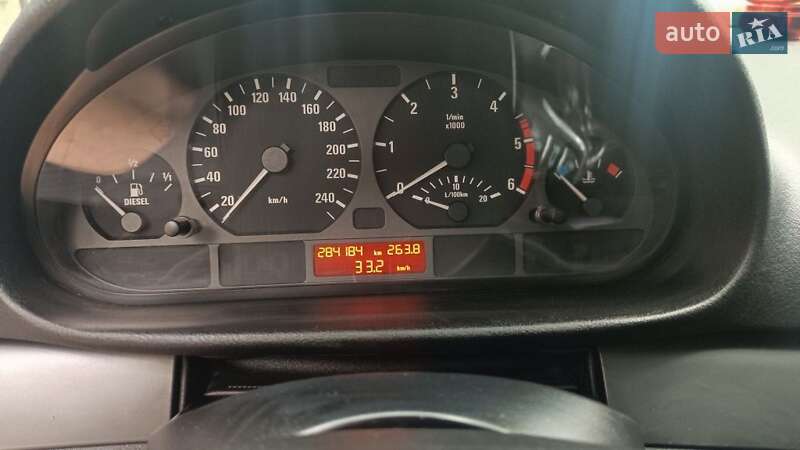 Седан BMW 3 Series 2001 в Запорожье