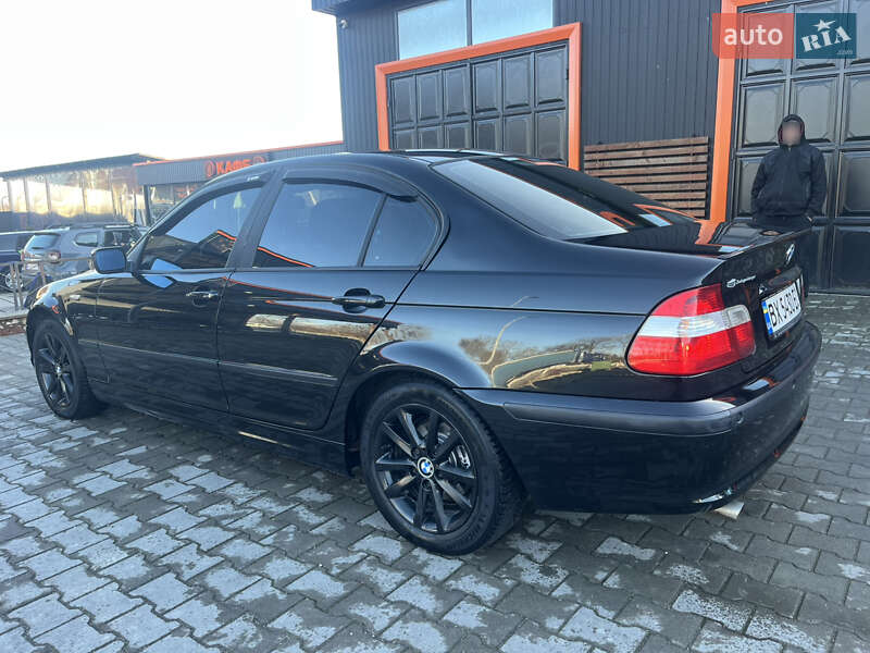 Седан BMW 3 Series 2003 в Волочиске