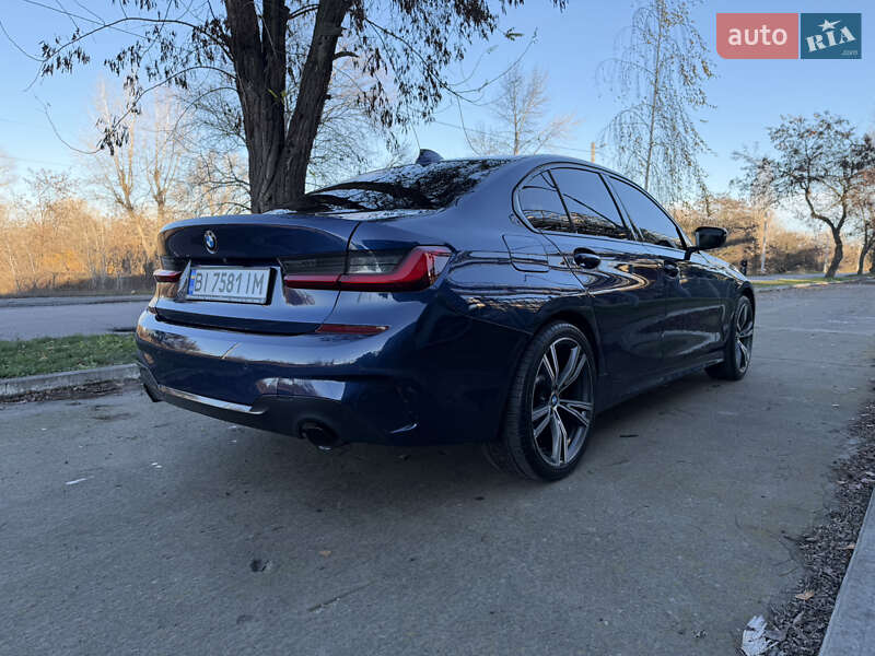 Седан BMW 3 Series 2019 в Кременчуге