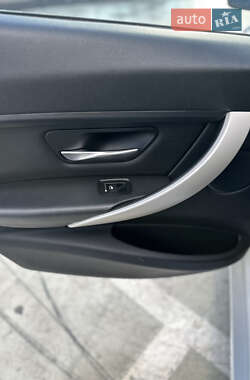 Седан BMW 3 Series 2015 в Киеве