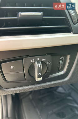 Седан BMW 3 Series 2015 в Киеве